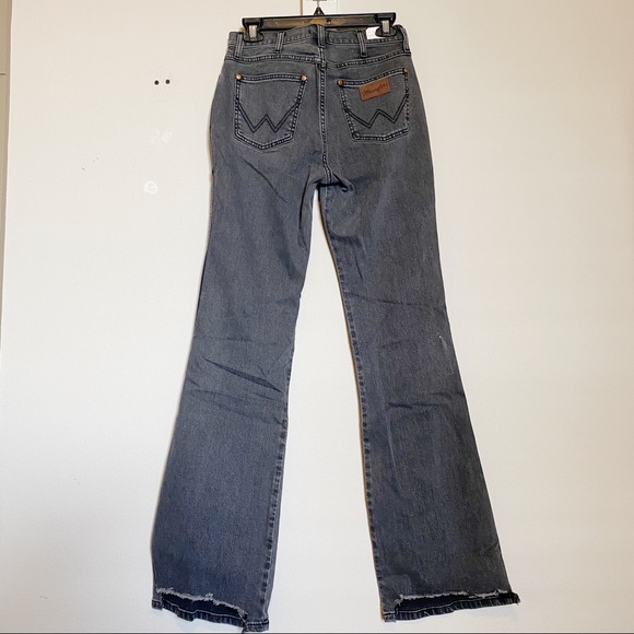 Wrangler Exaggerated Boot Jean - Picture 7 of 8